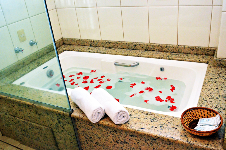 Bathroom 4, Praia Sol Hotel, Santa Terezinha de Itaipu