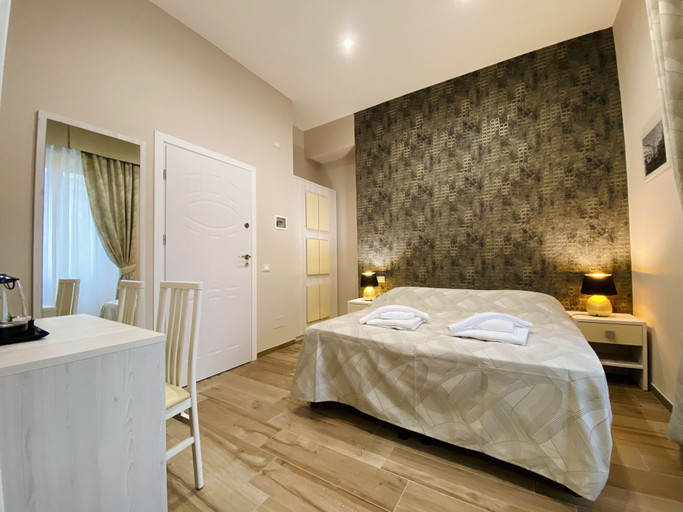 Bedroom 5, Hotelier 51, Rome