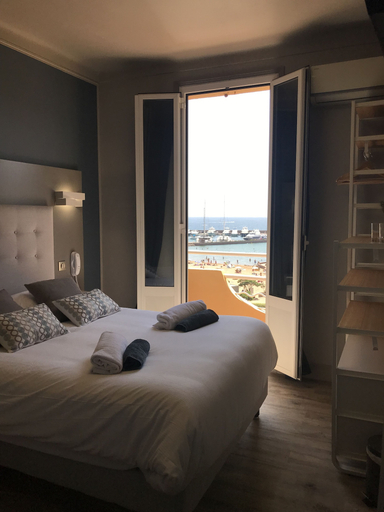 Bedroom 5, Hotel La Calanque, Alpes-Maritimes