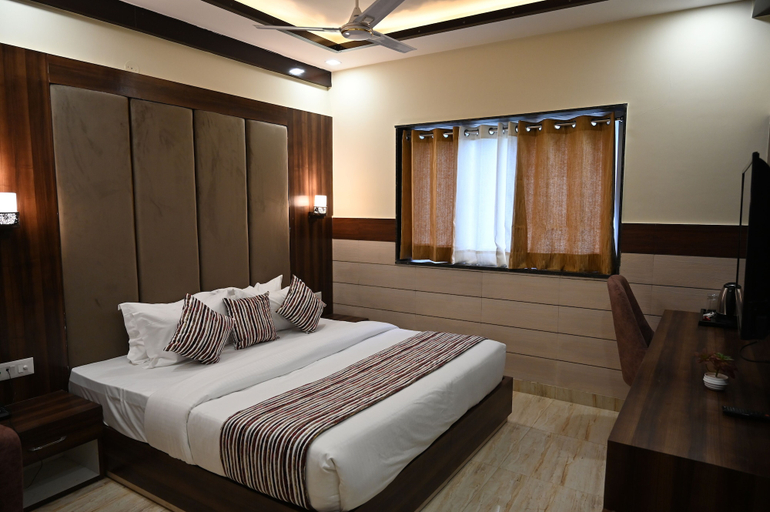 Bedroom 3, Hotel Vasdaa Grand, Dehradun