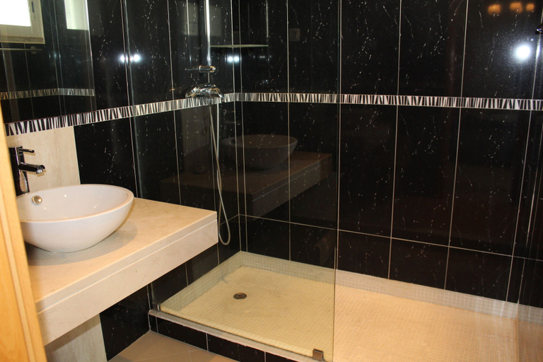 Bathroom 3, 4D Frente ao Mar by Casas & Papéis, Silves