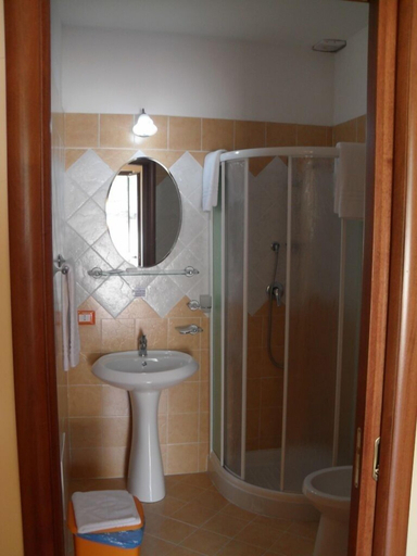 Bathroom 4, Agriturismo La Targa, Palermo