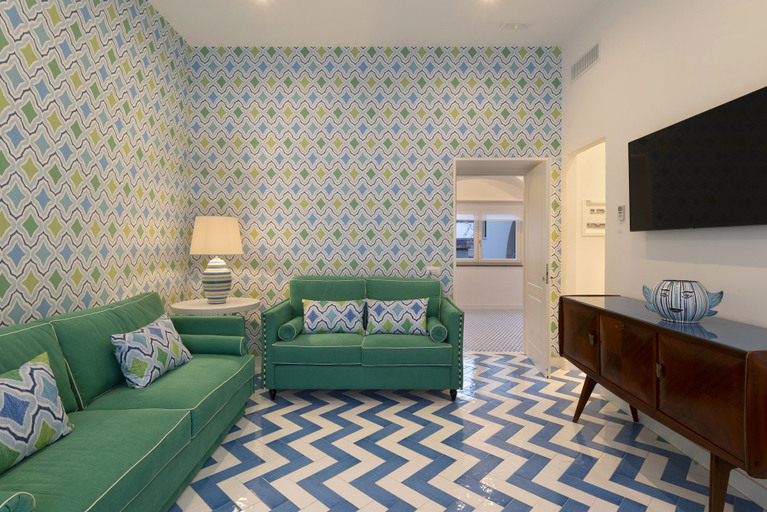 Living room, Luxury Four Bedroom Home, Napoli