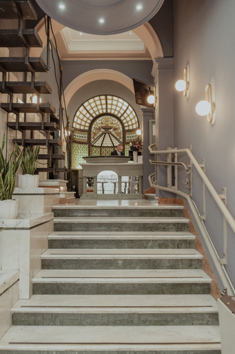Others 2, Hotel Marisa, Rome