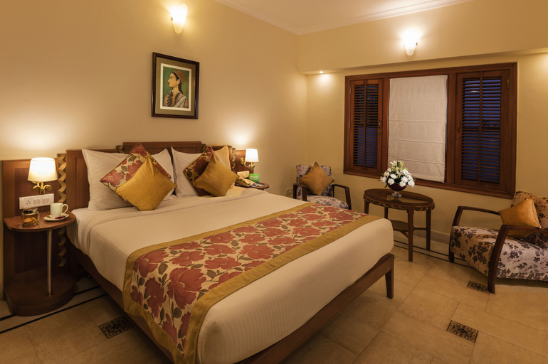 Bedroom 2, Jehan Numa Palace Hotel, Bhopal