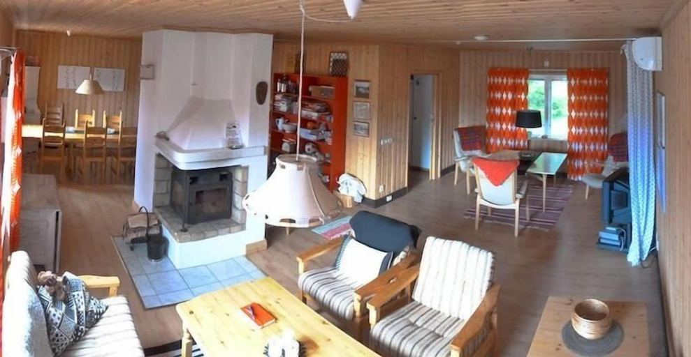 Food & Drinks 5, Stora Björnstugan in Laisvallby, Arjeplog