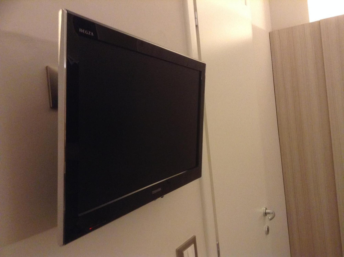 Others 4, Hotel Holiday, Bologna