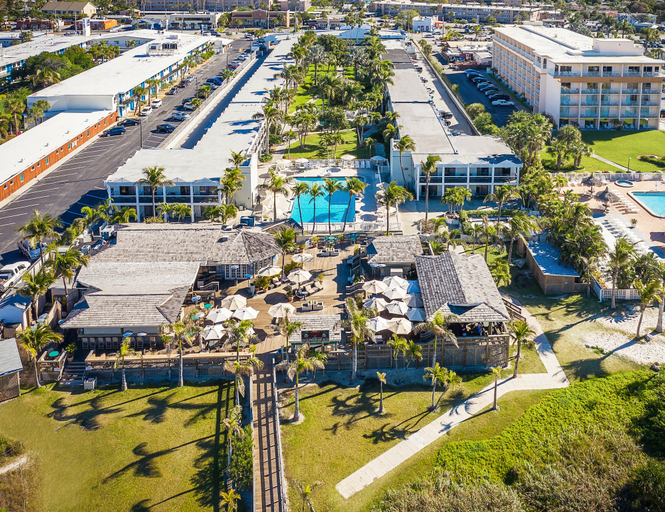 Others 5, The Beachcomber, Pinellas