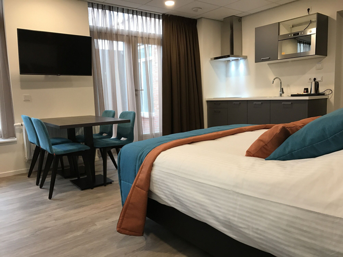 Bedroom 3, Rivers Hotel & Restaurant, Sluis