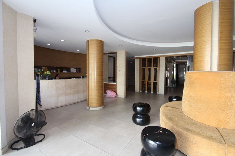 Others 5, Honey Lodge, Pattaya