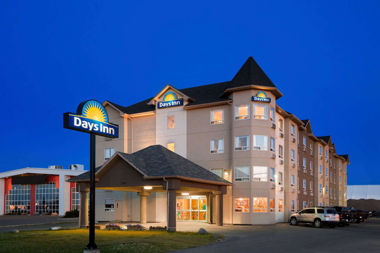 Exterior & Views 1, Days Inn by Wyndham Bonnyville, Division No. 12