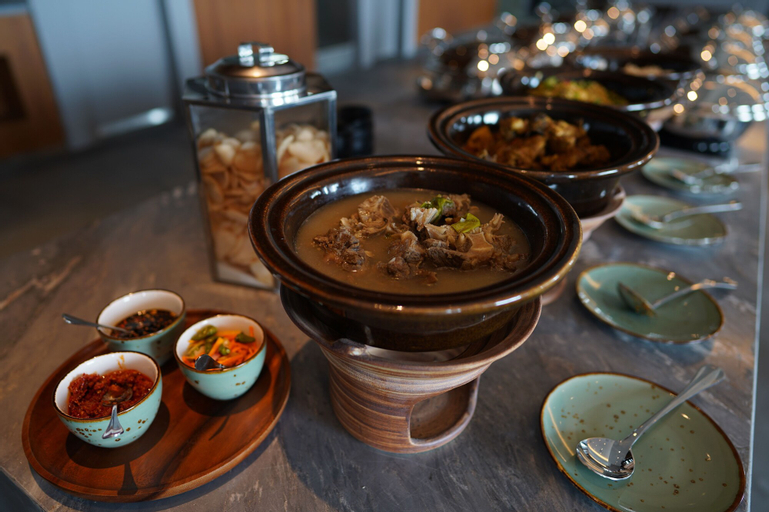 Food & Drinks 26