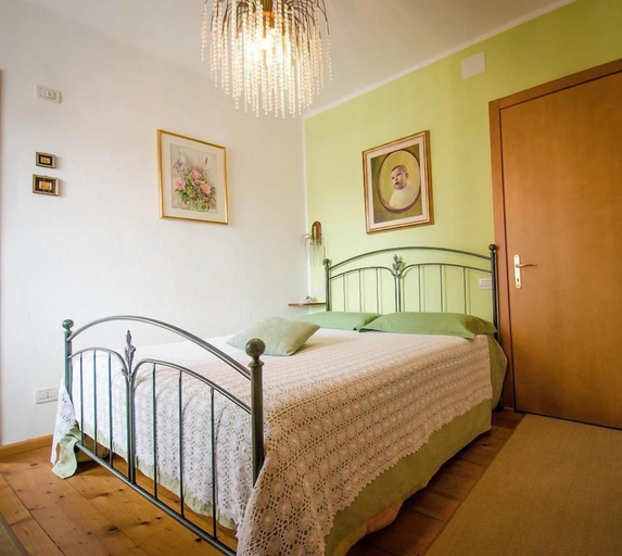 Bedroom 3, B&B Marie Thérèse, Udine