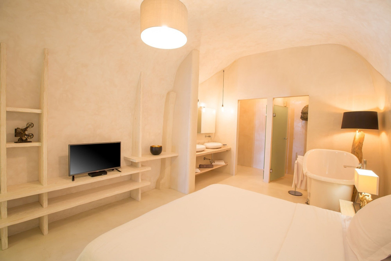 Bedroom 4, The Dream, South Aegean
