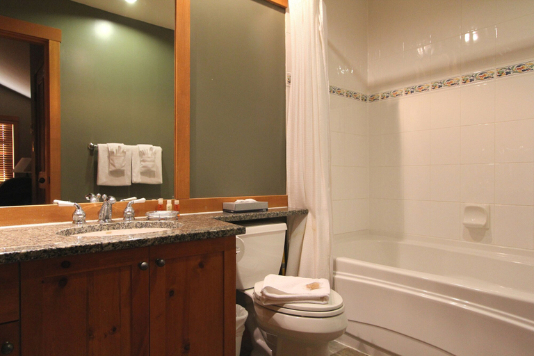 Bathroom 3, Mountain Star by Whistler Retreats, Squamish-Lillooet