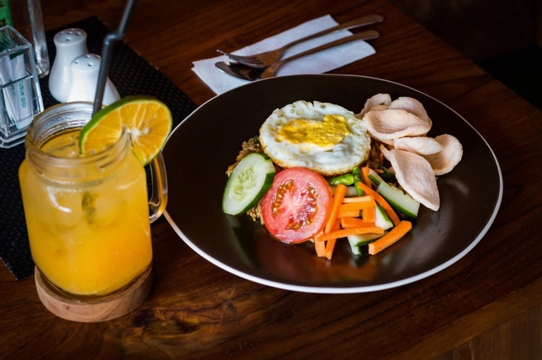 Food & Drinks 29