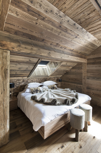 Bedroom 3, Les Rhodos, Savoie