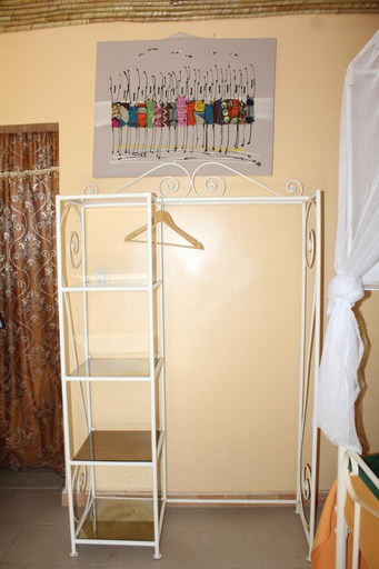 Bedroom 2, Hotel Toolbi, Rufisque