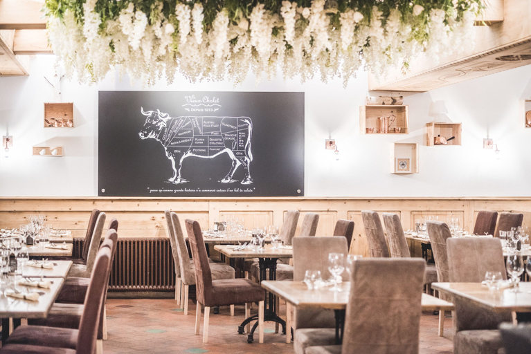 Food & Drinks 4, Lifestyle Rooms & Suites by Beau-Séjour, Monthey