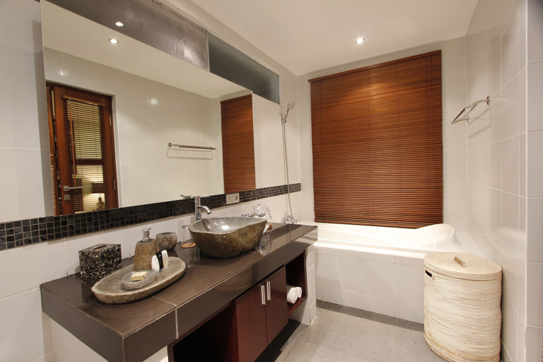 Bathroom 4, Samana Villas, Badung