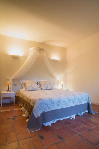 Bedroom 4, Domaine Jobert, Bouches-du-Rhône