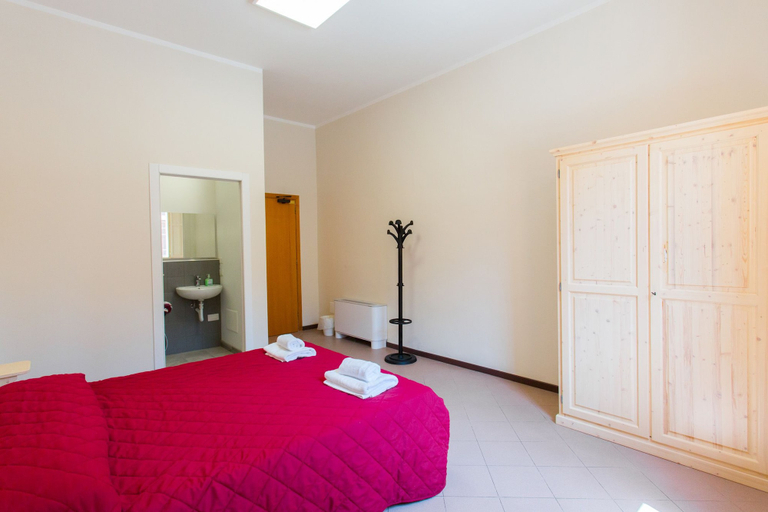 Bedroom 4, Student's Hostel Estense, Ferrara