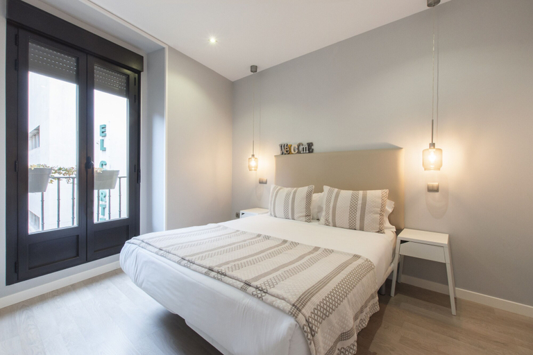 Bedroom 3, Arenal Suites, Madrid