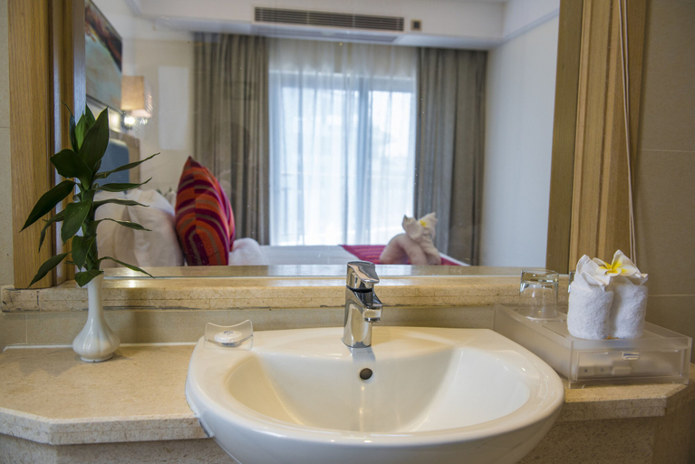 Bathroom 3, Tianze Beach Resort Sanya, Sanya