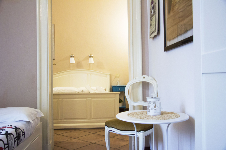 Bedroom 3, 7 Archi Bed & Breakfast, Como