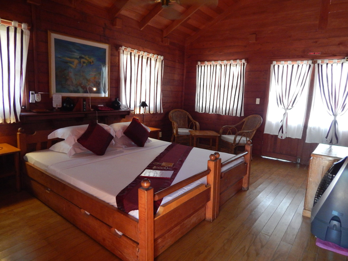 Bedroom 4, El Rio y Mar Resort, Coron