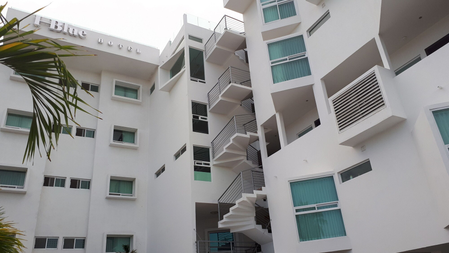 Exterior & Views 2, Hotel HBlue Centro, La Paz