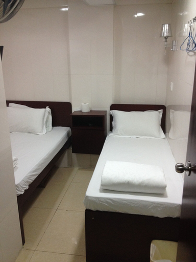 Bedroom 2, China Guest Hostel, Kowloon