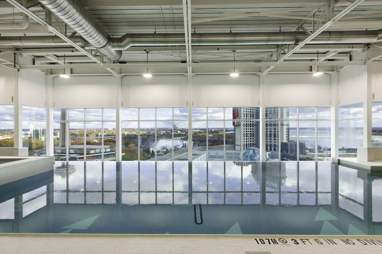 Sport & Beauty 2, Hilton Niagara Falls/Fallsview Hotel & Suites, Niagara