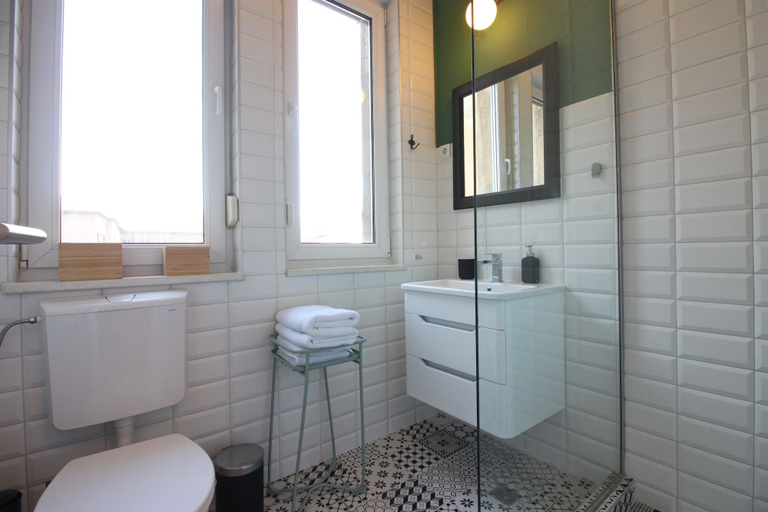 Bathroom 3, Central Residence, Sarajevo