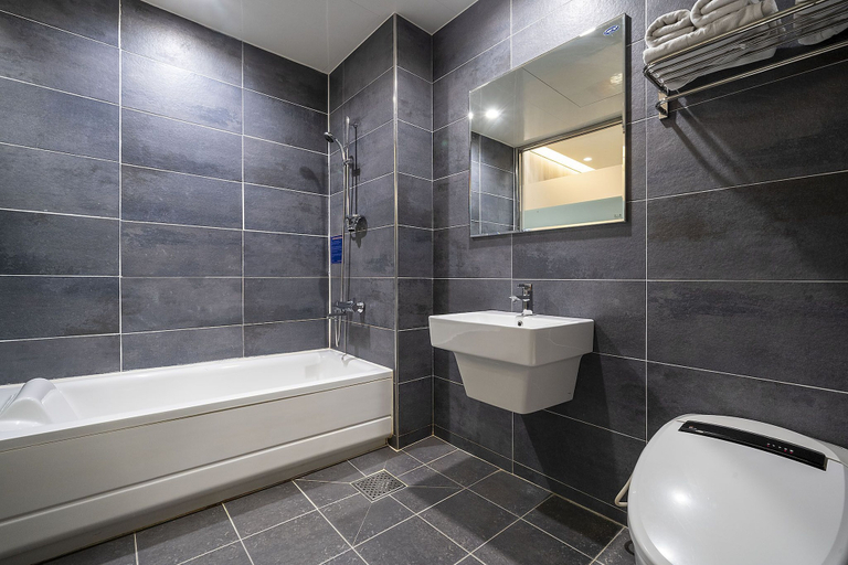 Bathroom 5, Incheon STAY Hotel, Yeonsu