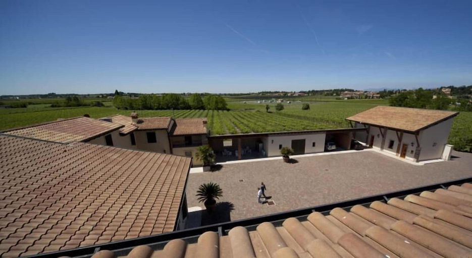Exterior & Views 2, Corte Pontigliardo, Verona