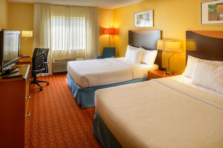 Bedroom 4, Fairfield Inn by Marriott Joplin, Newton