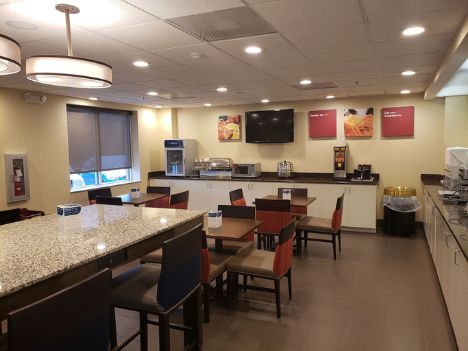 Food & Drinks 5, Comfort Suites Raleigh Walnut Creek, Wake