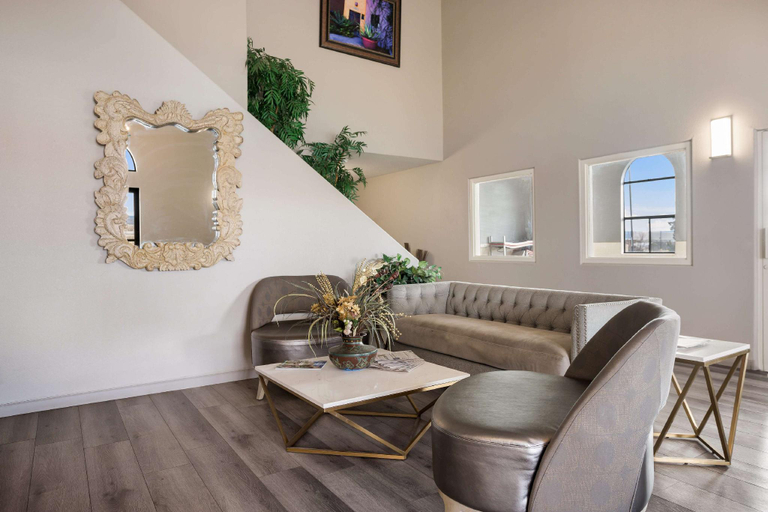 Public Area 2, SureStay Hotel by Best Western Grants, Cibola