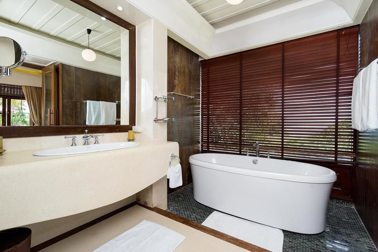 Bathroom 4, Violaine House, Ko Samui