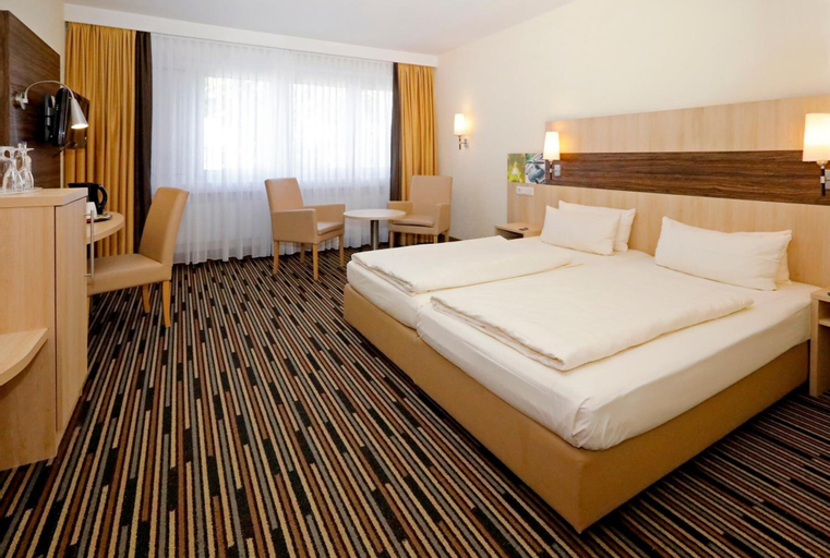 Bedroom 25