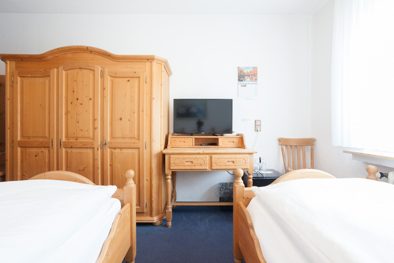 Bedroom 3, TM Hotel Dortmund Airport, Unna