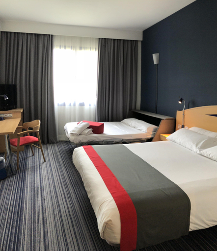 Bedroom 4, Holiday Inn Express MADRID-SAN SEBASTIAN D/L REYES by IHG, Madrid