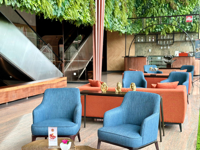 Public Area 4, HARRIS Hotel & Conventions Gubeng, Surabaya