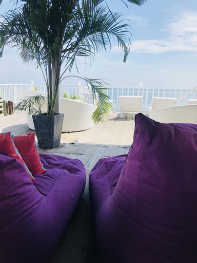 Karoon23, Hua Hin