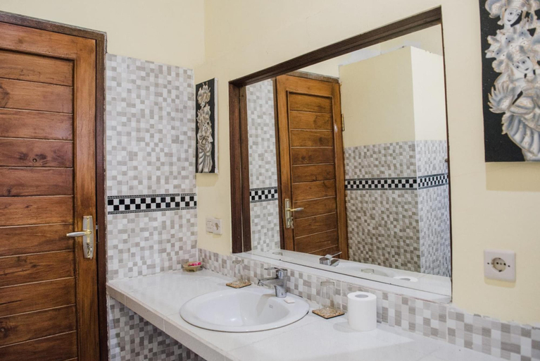 Bathroom 3, Segara Tegeh - Hostel, Karangasem
