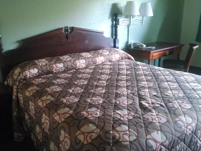 Bedroom 3, Masters Inn Doraville Atlanta, DeKalb