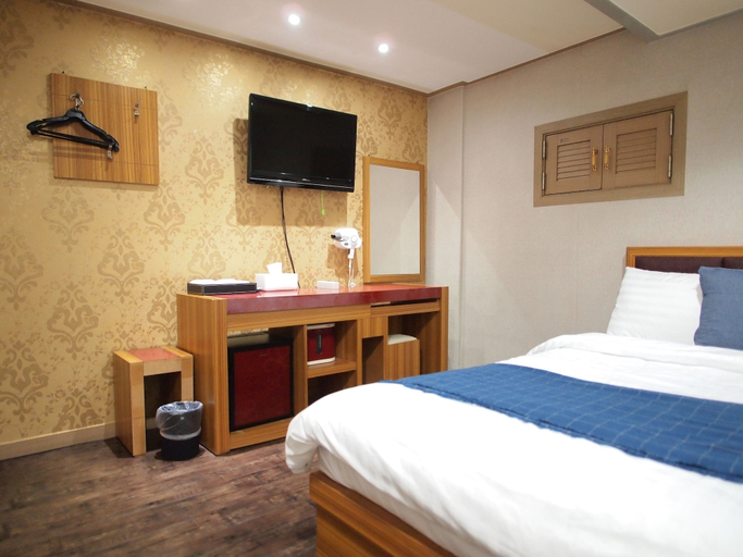 Bedroom 4, Hostel J Stay, Jung