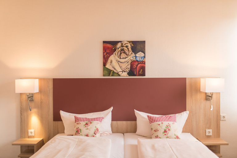 Bedroom 3, Hotel Restaurant Leander, Eifelkreis Bitburg-Prüm