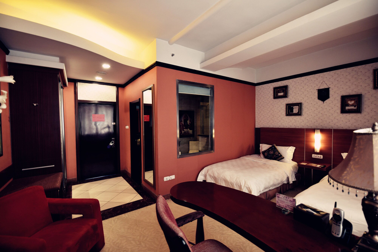 Bedroom 2, Harbin Bremen Jewish Culture Theme Hotel, Harbin
